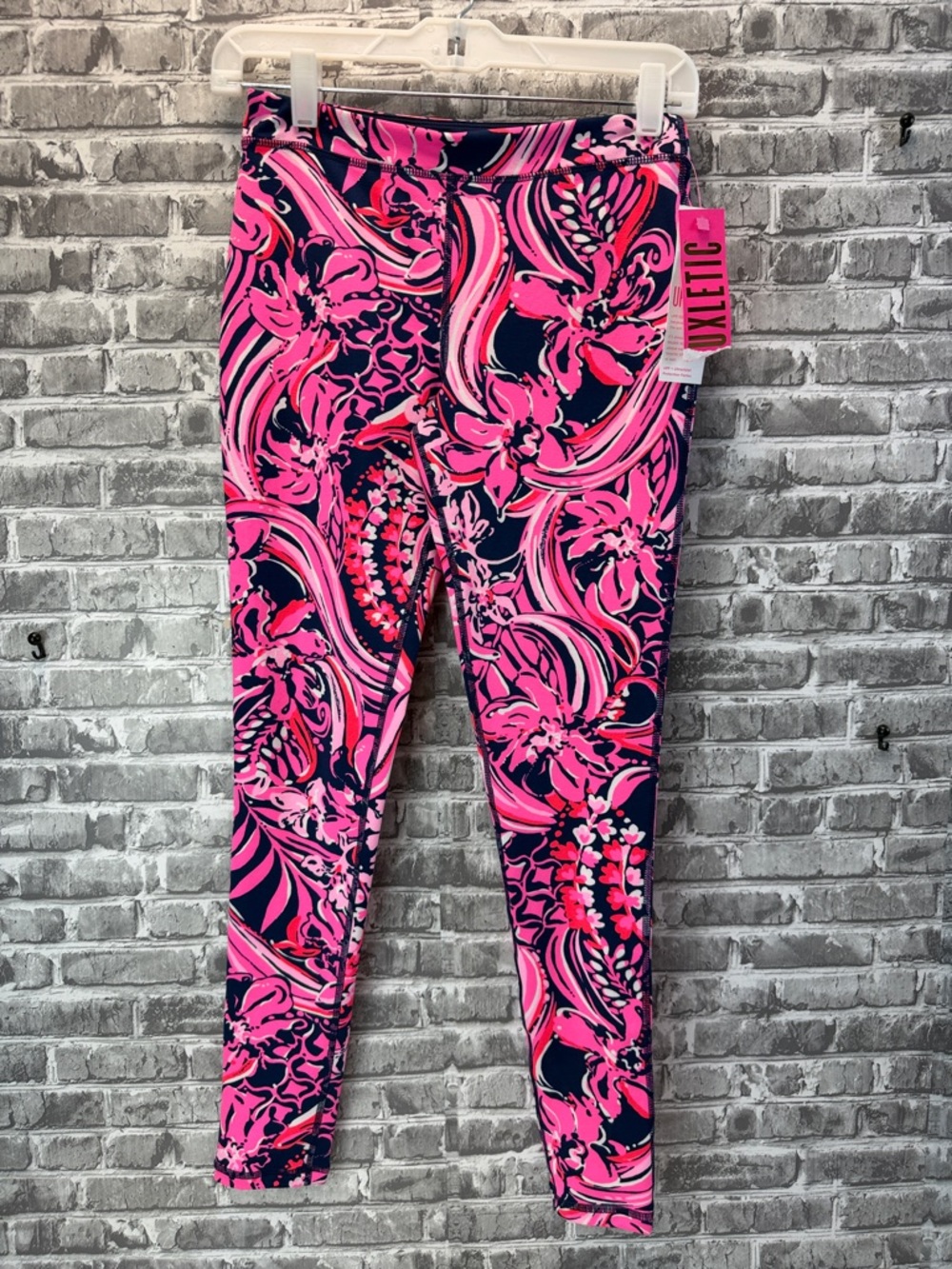 NWT‎ Lilly Pulitzer Luxletic Pink Floral Kids Leggings